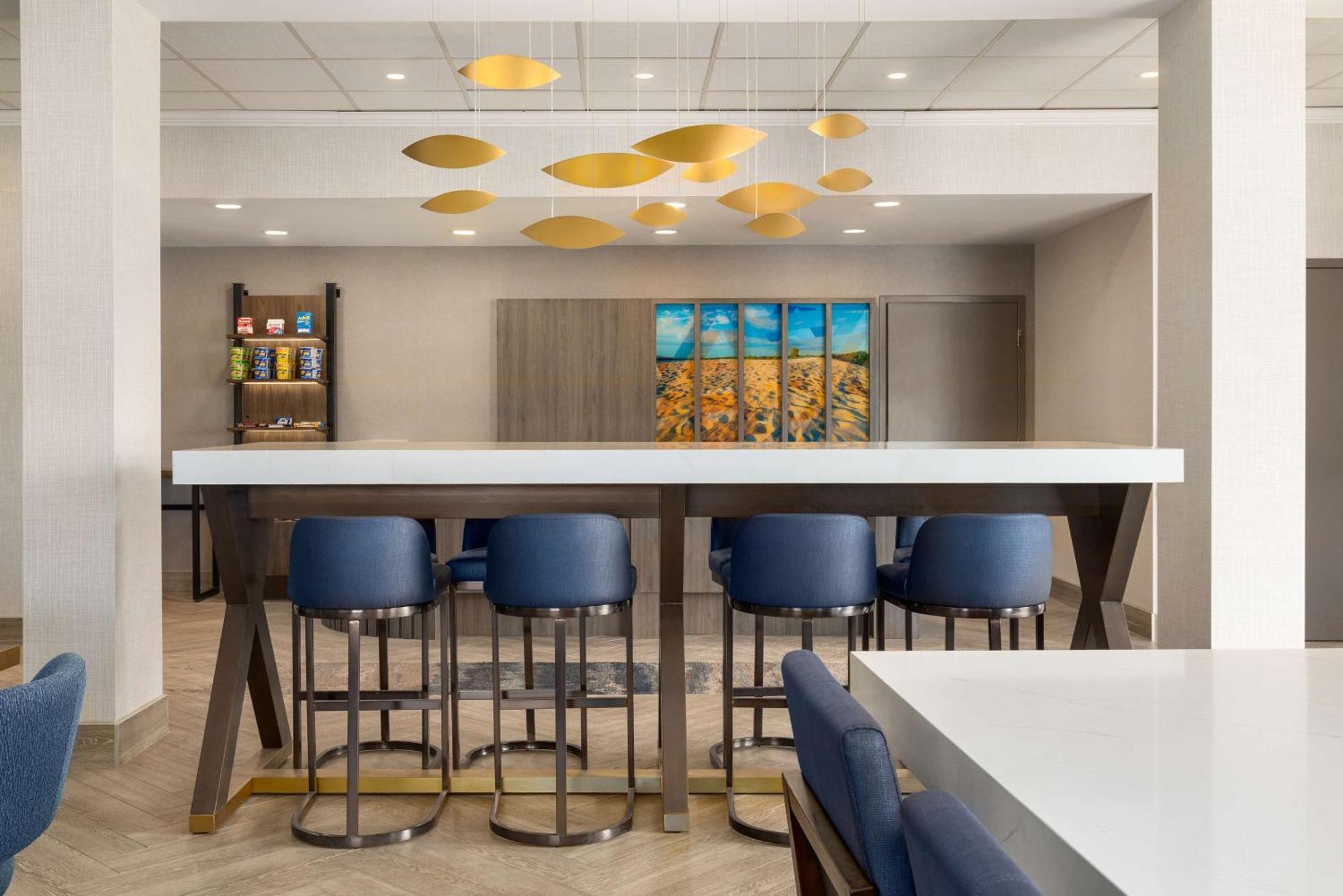 Hampton Inn By Hilton Napanee Greater Napanee Eksteriør billede